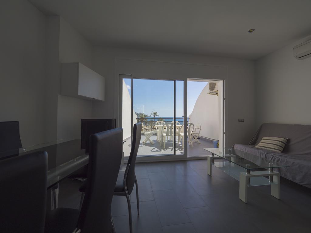Inmosantos Oasis B8 Apartment Roses Exterior photo